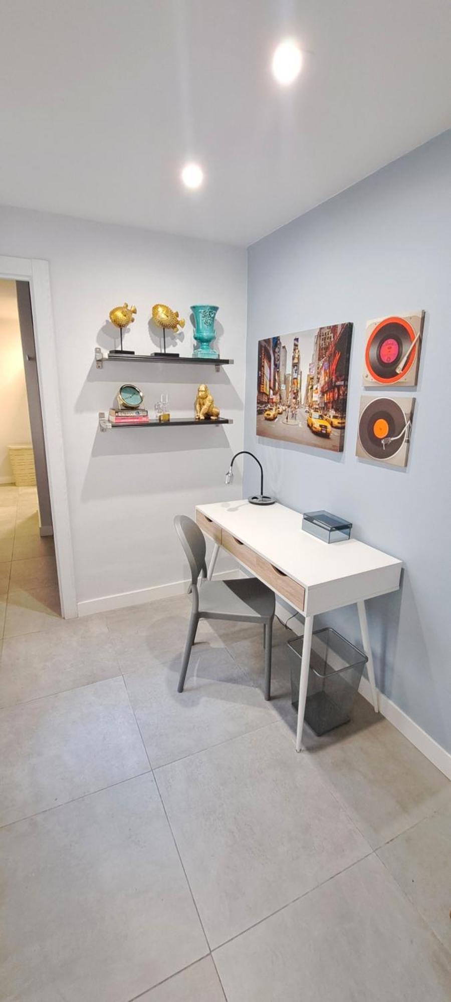 Ferienwohnung New! Renovated, Centrally Located, Private Entrance, Terrace Valencia Exterior foto